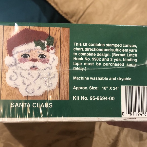Vintage (1991) Bernat latch hook kit. Christmas - Santa!  Sealed!!! - Picture 5 of 5